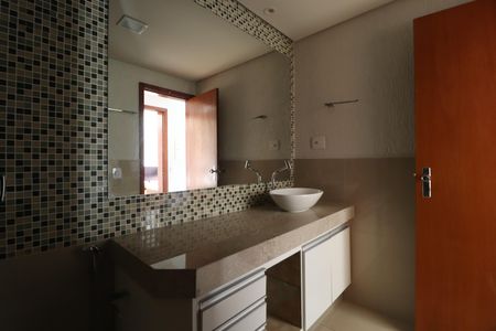Apartamento para alugar com 53m², 1 quarto e 1 vagaBanheiro