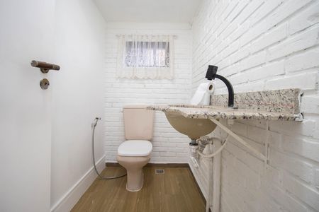 Lavabo de casa de condomínio à venda com 4 quartos, 350m² em Sh Contagem, Brasília