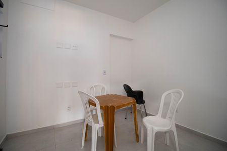 Casa de condomínio à venda com 350m², 4 quartos e 3 vagas Casa de condomínio à venda com 350m², 4 quartos e 3 vagasQuarto de Serviço