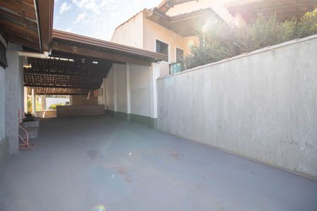 Garagem de casa de condomínio à venda com 4 quartos, 350m² em Sh Contagem, Brasília