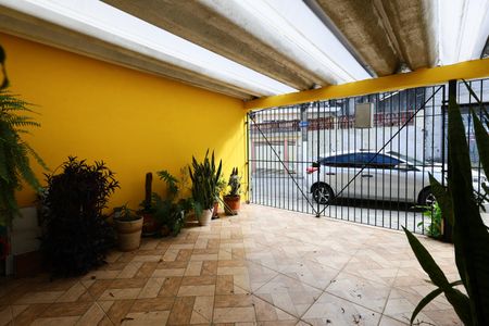 Garagem de casa à venda com 2 quartos, 250m² em Vila Franca, São Paulo