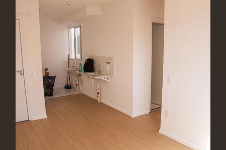 Apartamento para alugar com 2 quartos, 41m² em Guaratiba, Rio de Janeiro