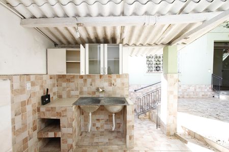 Área de Serviço de casa à venda com 5 quartos, 300m² em Alto Caiçaras, Belo Horizonte