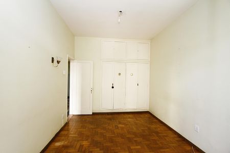 Casa para alugar com 300m², 5 quartos e 2 vagasQuarto 2
