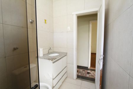 Casa para alugar com 300m², 5 quartos e 2 vagasBanheiro Social