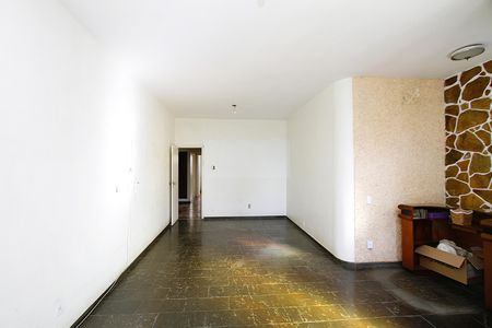 Casa para alugar com 300m², 5 quartos e 2 vagasSala