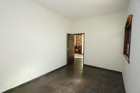 Casa para alugar com 300m², 5 quartos e 2 vagasQuarto 1