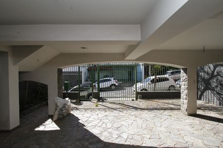 Casa para alugar com 300m², 5 quartos e 2 vagasGaragem