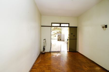 Quarto 2 de casa à venda com 5 quartos, 300m² em Alto Caiçaras, Belo Horizonte