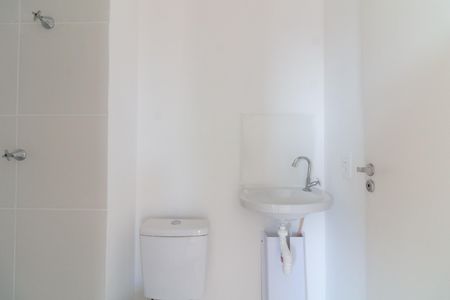 Apartamento à venda com 35m², 2 quartos e sem vaga Apartamento à venda com 35m², 2 quartos e sem vagaBanheiro