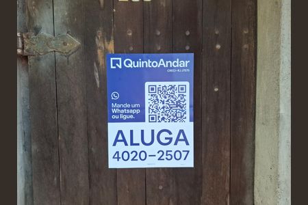 Placa  de casa para alugar com 2 quartos, 45m² em Catete, Rio de Janeiro