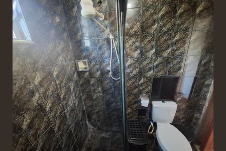 Banheiro  de casa para alugar com 2 quartos, 45m² em Catete, Rio de Janeiro