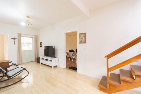 Casa para alugar com 130m², 4 quartos e 2 vagas