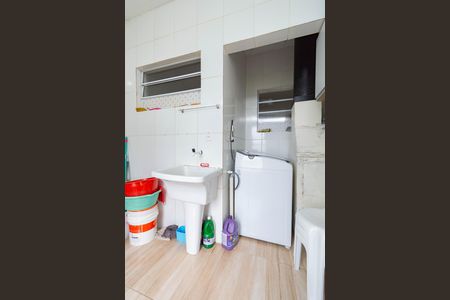 Casa para alugar com 130m², 4 quartos e 2 vagas