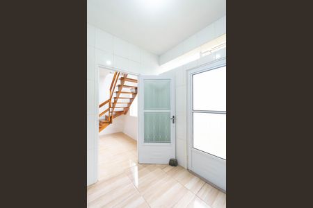 Casa para alugar com 130m², 4 quartos e 2 vagas