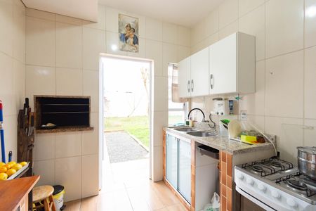 Casa para alugar com 130m², 4 quartos e 2 vagas