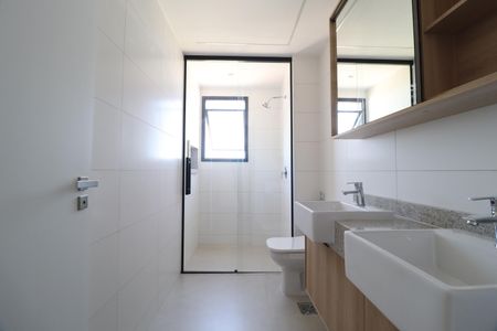 Apartamento para alugar com 147m², 3 quartos e 2 vagasBanheiro do Quarto 3