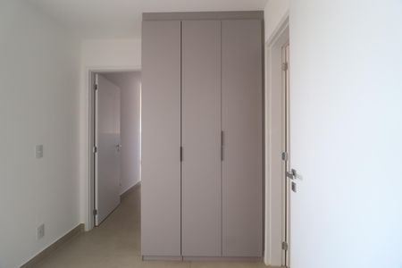Apartamento para alugar com 147m², 3 quartos e 2 vagasCorredor - Armário