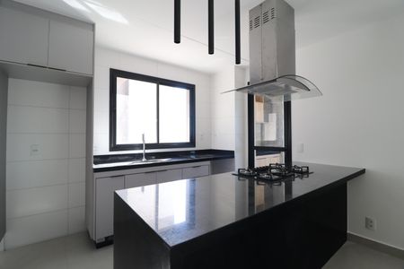 Apartamento para alugar com 147m², 3 quartos e 2 vagasCozinha