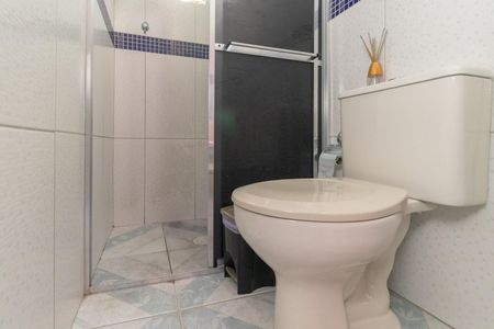 Apartamento à venda com 52m², 2 quartos e 1 vaga Apartamento à venda com 52m², 2 quartos e 1 vagaBanheiro