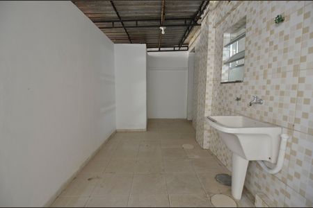 Casa para alugar com 166m², 2 quartos e 2 vagas Casa para alugar com 166m², 2 quartos e 2 vagasÁrea de Serviço