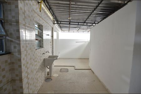 Área de Serviço de casa para alugar com 2 quartos, 166m² em Grajaú, Rio de Janeiro