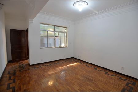 Casa para alugar com 2 quartos, 166m² em Grajaú, Rio de Janeiro