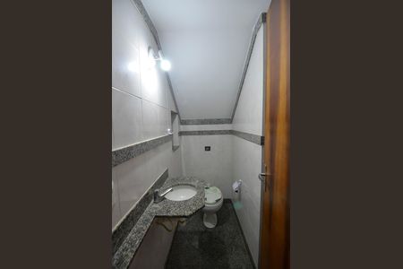 Casa para alugar com 166m², 2 quartos e 2 vagas Casa para alugar com 166m², 2 quartos e 2 vagasLavabo