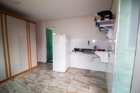 Cozinha  de kitnet/studio para alugar com 1 quarto, 35m² em Gameleira, Belo Horizonte