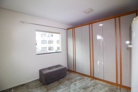 Studio para alugar com 35m², 1 quarto e sem vaga Studio para alugar com 35m², 1 quarto e sem vagaCozinha