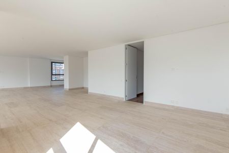 Apartamento à venda com 377m², 4 quartos e 4 vagasSala