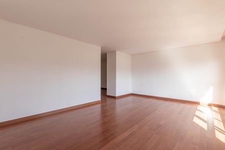 Apartamento à venda com 377m², 4 quartos e 4 vagasSuíte 2