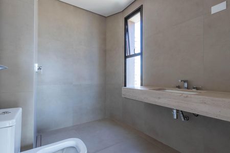 Banheiro da Suíte 4 de apartamento à venda com 4 quartos, 377m² em Vale do Sereno, Nova Lima