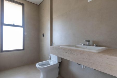 Apartamento à venda com 377m², 4 quartos e 4 vagasBanheiro social