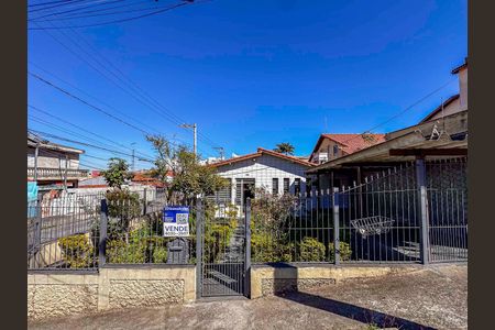 Fachada de casa à venda com 2 quartos, 163m² em Vila Aquilino, Santo André