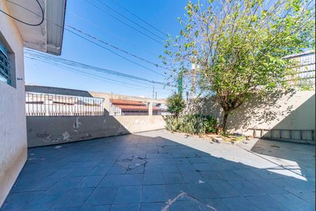 Quintal Fundos de casa à venda com 2 quartos, 163m² em Vila Aquilino, Santo André