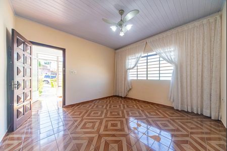 Sala de casa à venda com 2 quartos, 163m² em Vila Aquilino, Santo André