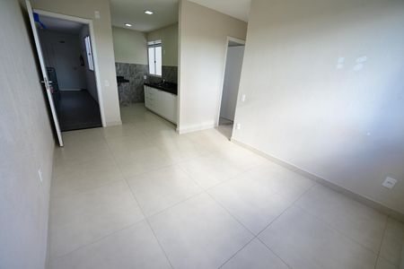 Apartamento à venda com 2 quartos, 42m² em Setor Grajaú, Goiânia