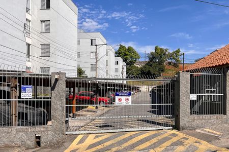 Fachada + plaquinha de apartamento para alugar com 2 quartos, 60m² em São José, São Caetano do Sul