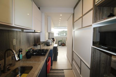 Cozinha de apartamento para alugar com 2 quartos, 90m² em Santana, São Paulo