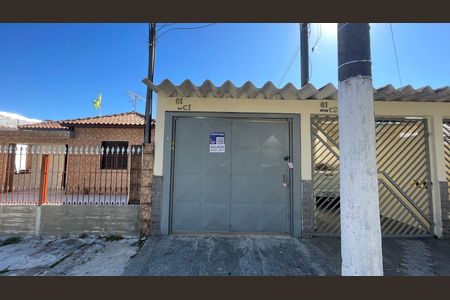 Fachada+Placa de casa para alugar com 2 quartos, 100m² em Vila Clara, São Paulo