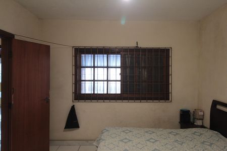 Casa à venda com 180m², 3 quartos e 4 vagasSuite