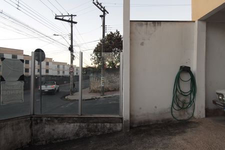 Casa à venda com 180m², 3 quartos e 4 vagasGaragem