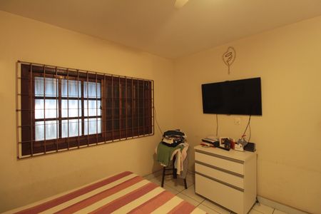 Casa à venda com 180m², 3 quartos e 4 vagasQuarto 1