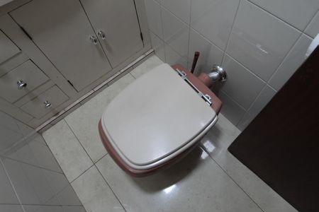 Casa à venda com 180m², 3 quartos e 4 vagasLavabo