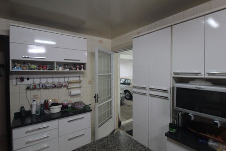 Casa à venda com 180m², 3 quartos e 4 vagasCozinha