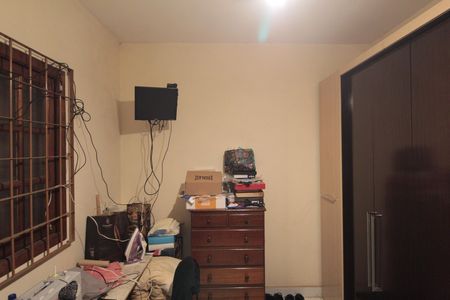Casa à venda com 180m², 3 quartos e 4 vagasQuarto 2