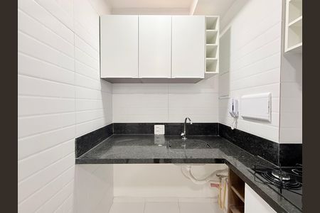 Área de Serviço de apartamento para alugar com 2 quartos, 32m² em Jardim Caravelas, São Paulo