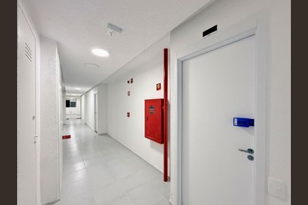 Hall Apartamento  de apartamento para alugar com 2 quartos, 32m² em Jardim Caravelas, São Paulo