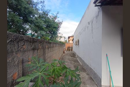 Casa para alugar com 70m², 2 quartos e 7 vagas Casa para alugar com 70m², 2 quartos e 7 vagasFACHADA